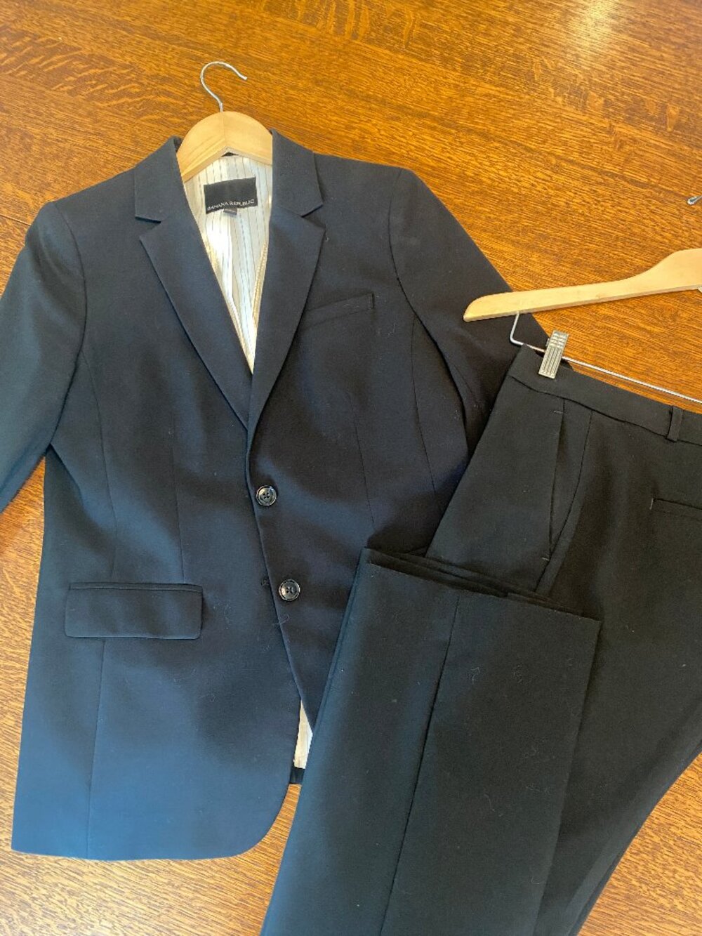 Banana Republic women's suit jacket and pants size 6